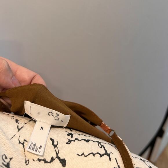 Leith Cold Shoulder Floral Mini Dress โ Size Medium ๐ป๐ฟ - Picture 3 of 5